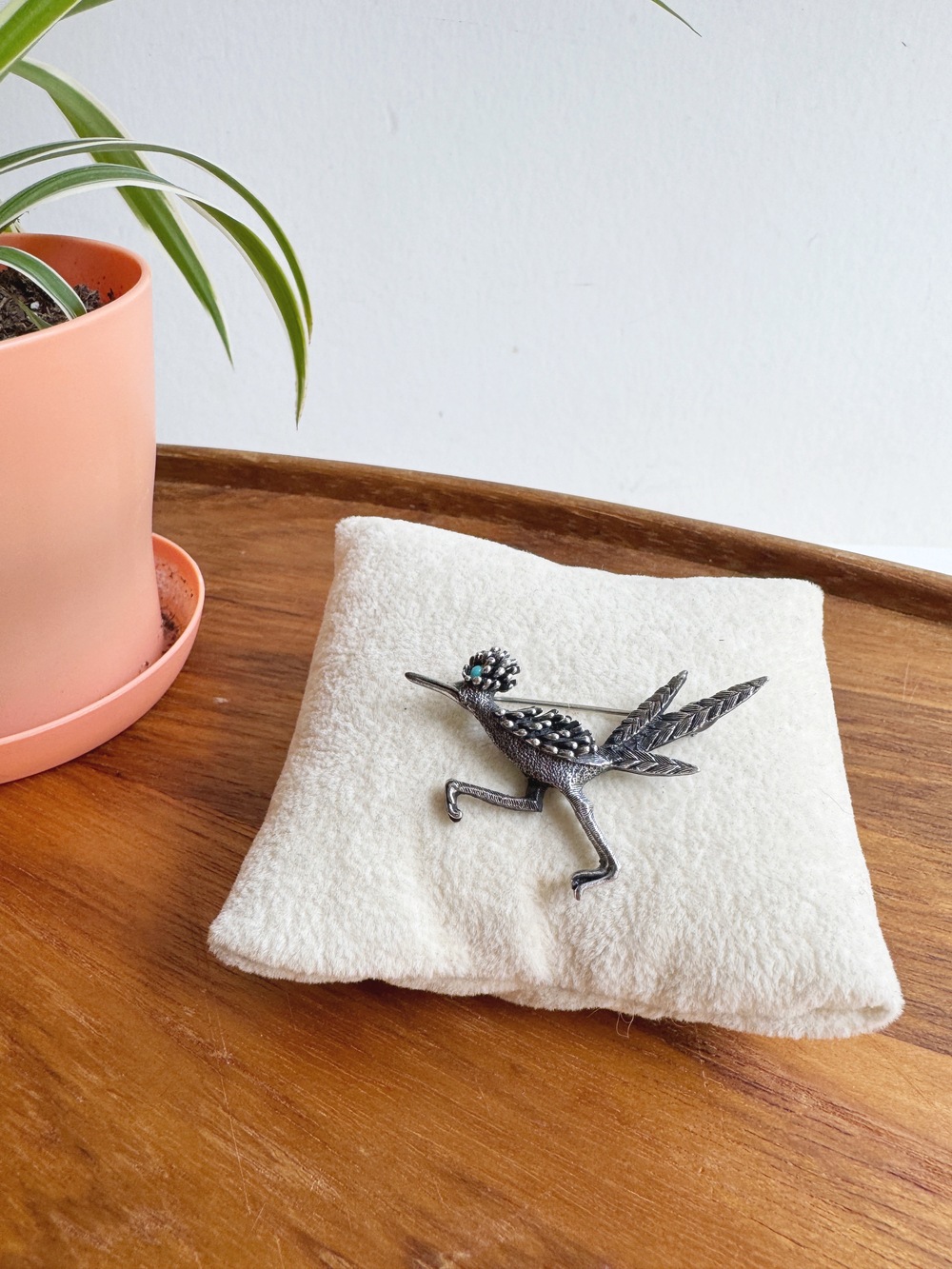 Vintage Tortolani Pewter Turquoise Stone Roadrunner Brooch Pin